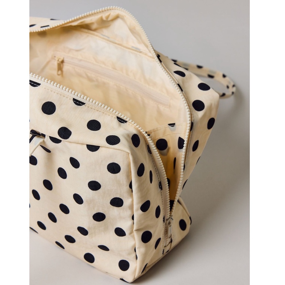 BAGGU Cream and Black Polka Dot Nylon Bowler Bag NEW NWT LAST ONE - Picture 3 of 5